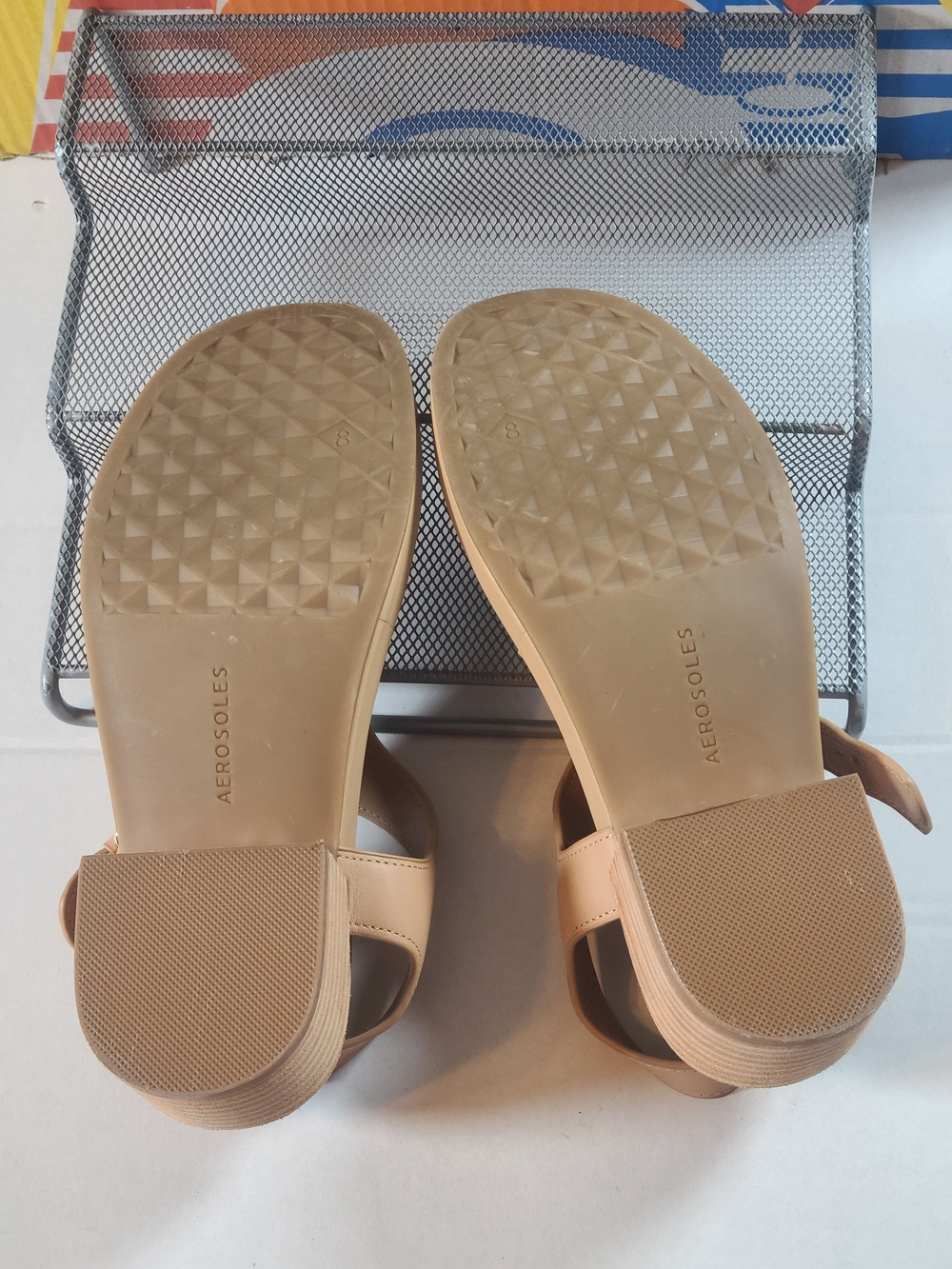 AEROSOLES Women's Tan Block Heel Thong Sandals with Buckle Size 8M - Picture 7 of 8